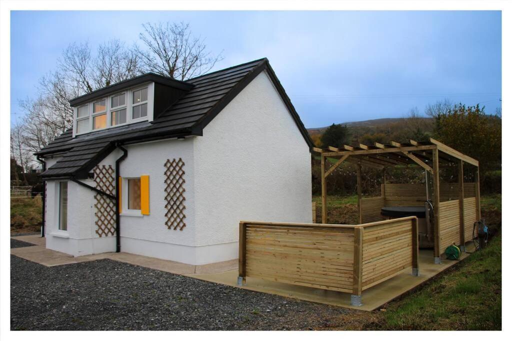 Killeavy Cottage Meigh Exteriör bild