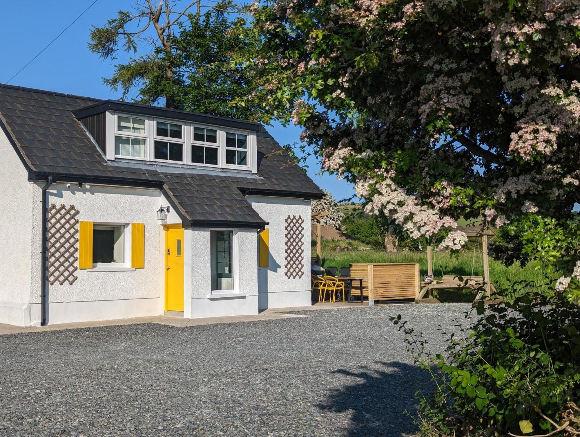 Killeavy Cottage Meigh Exteriör bild