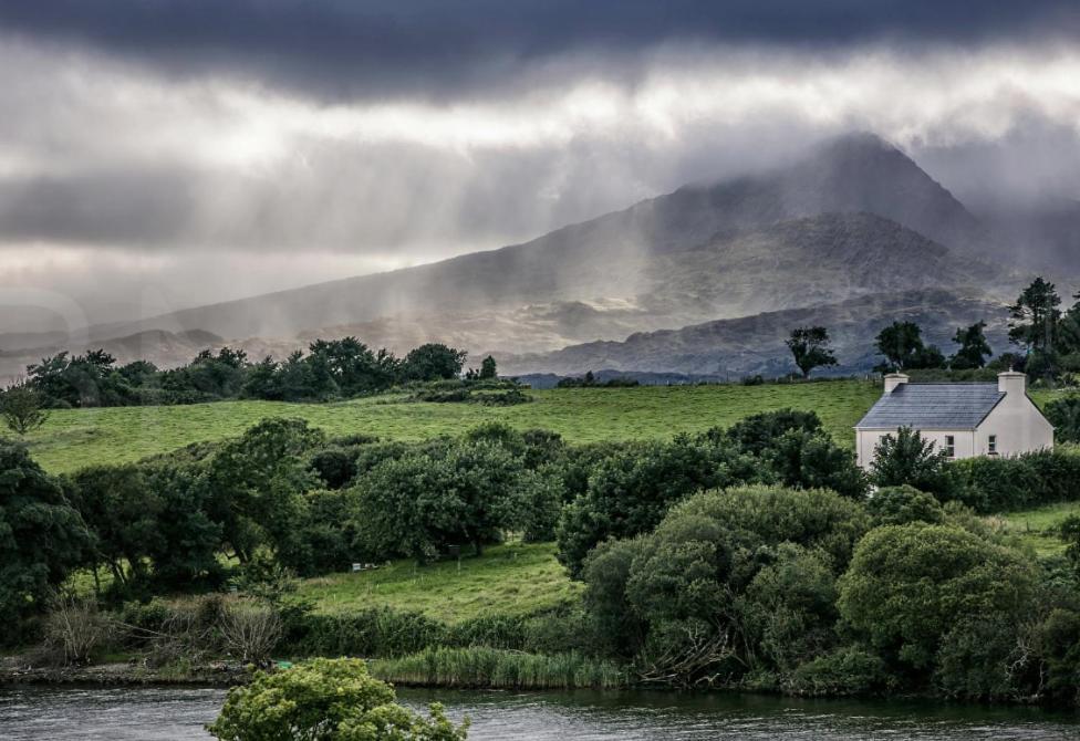Killeavy Cottage Meigh Exteriör bild